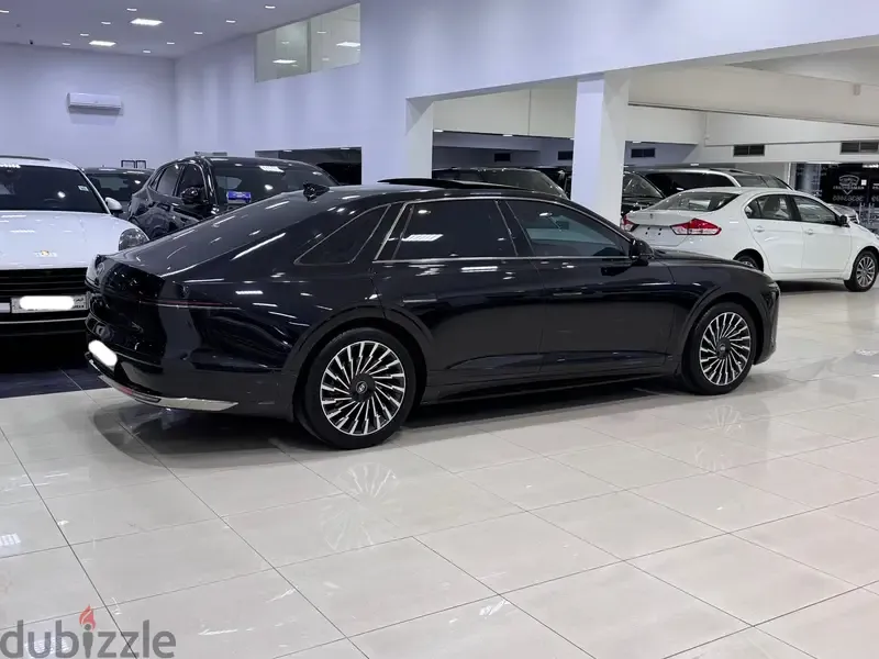 Hyundai Azera 2024